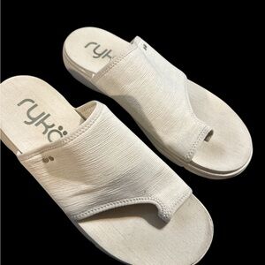 Ryka Womens Margo Slide Sandal White Size 9 M